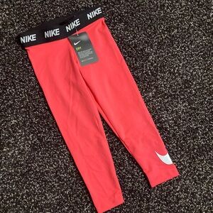 ✨NWT✨Girls Nike Leggings